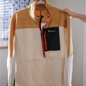 cotopaxi Two-Tone Sherpa Zip Pullover in Cream, Tan & Black